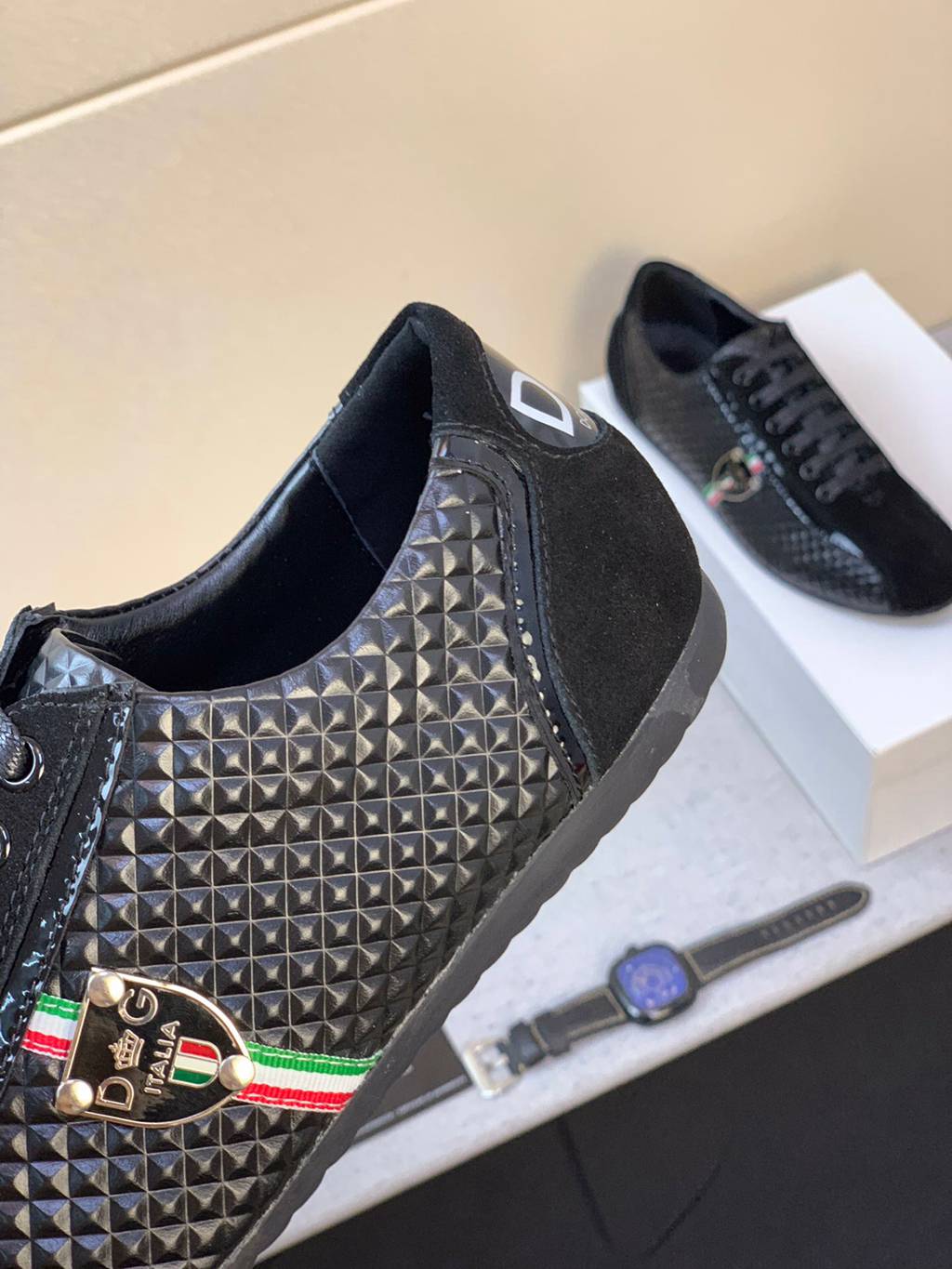D*G sneaker